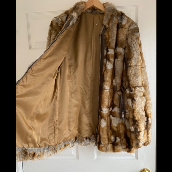 Vintage Faux Fur Coat - Picture 2 of 3